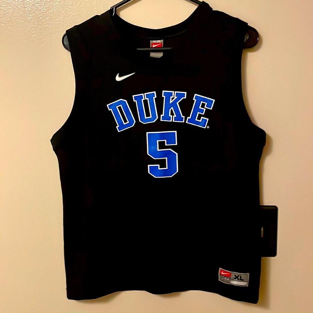 Nike Boy’s Duke Jersey #5 XL